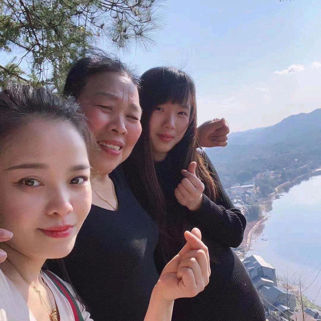 付付