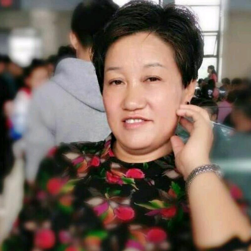 阿颖