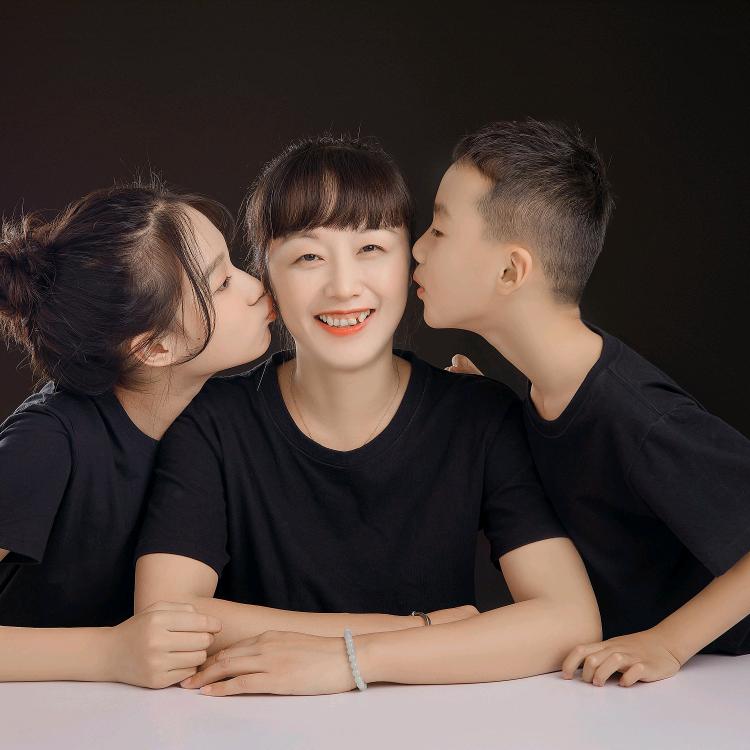 吹个五彩的泡泡～