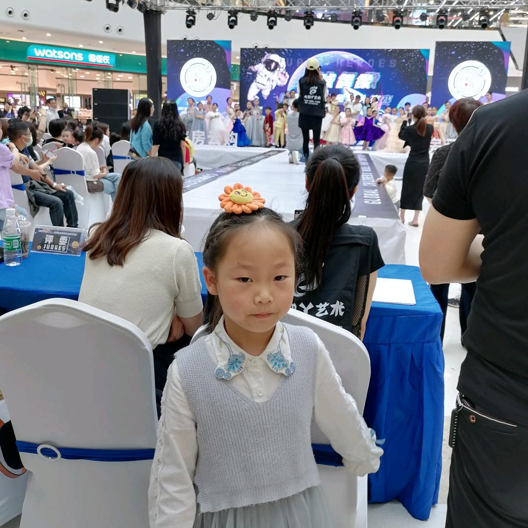 ╄→丰收生态提子冬桃采摘园