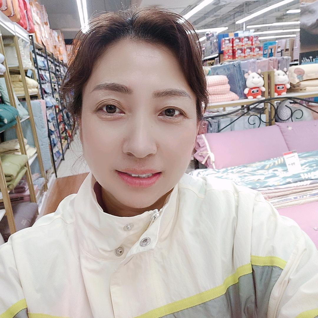 郑向荣胡辣汤云云