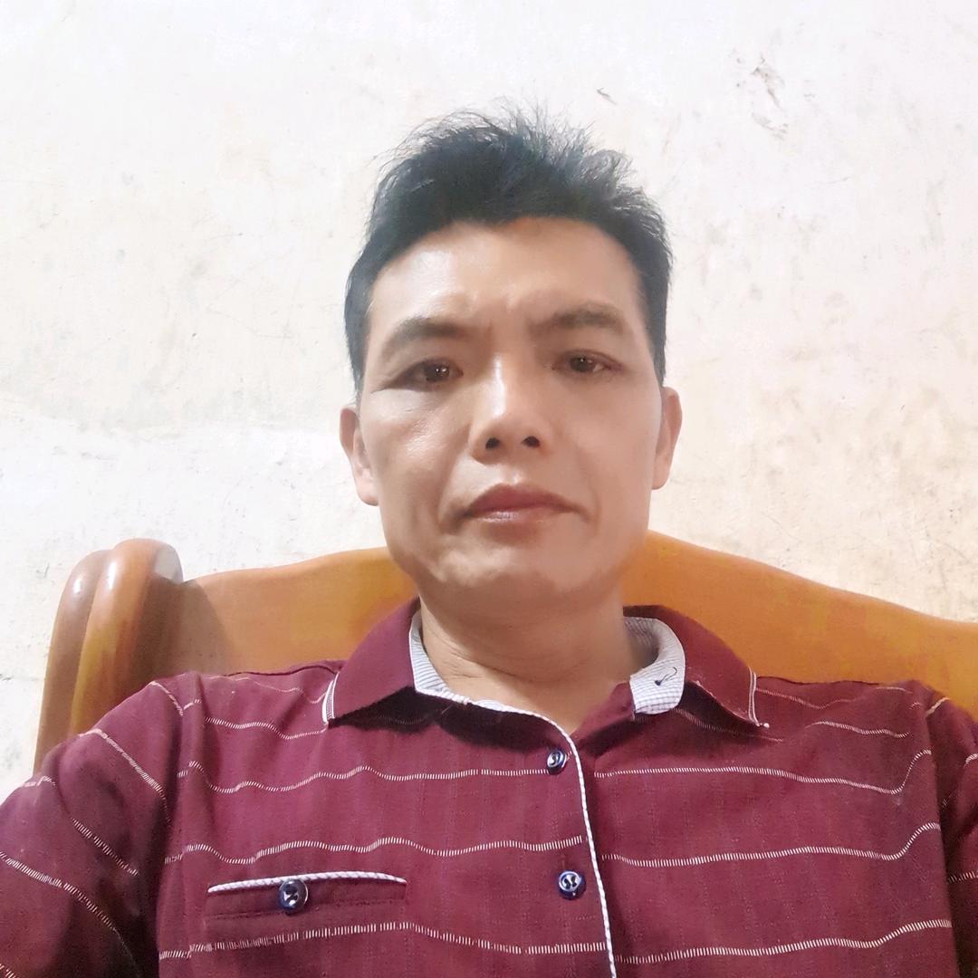 波记原生态放养土猪