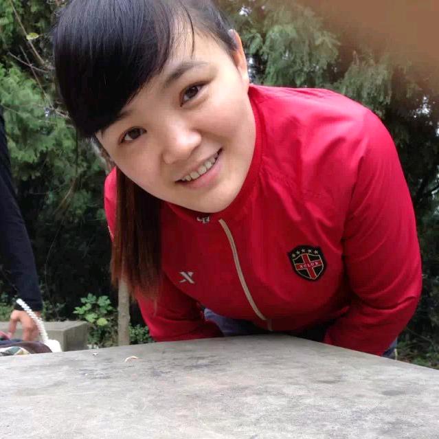 桥家串串火锅店