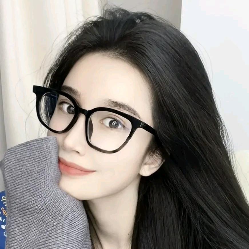 小萌穿搭YIJIANG