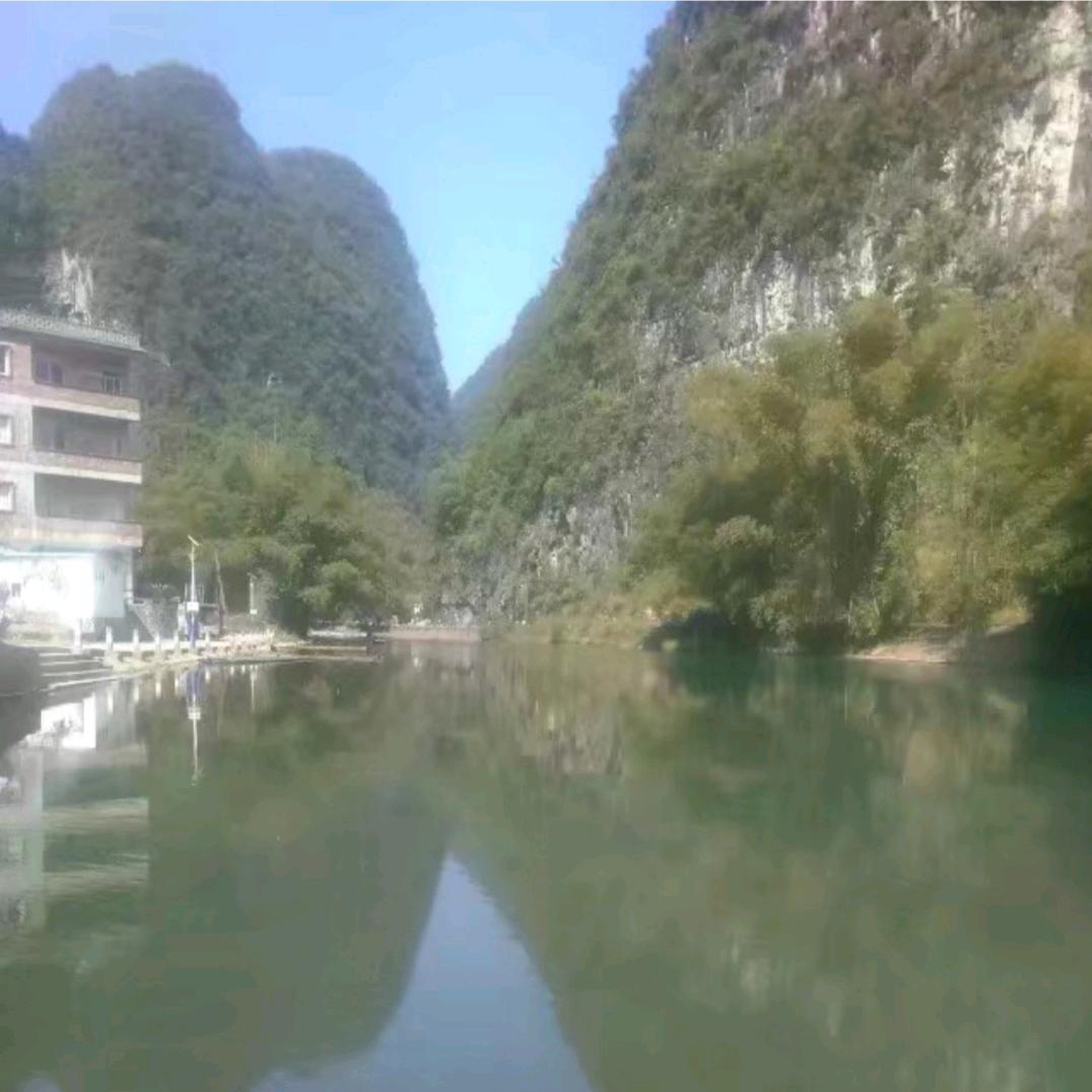 淡淡的回忆👣浅浅的笑