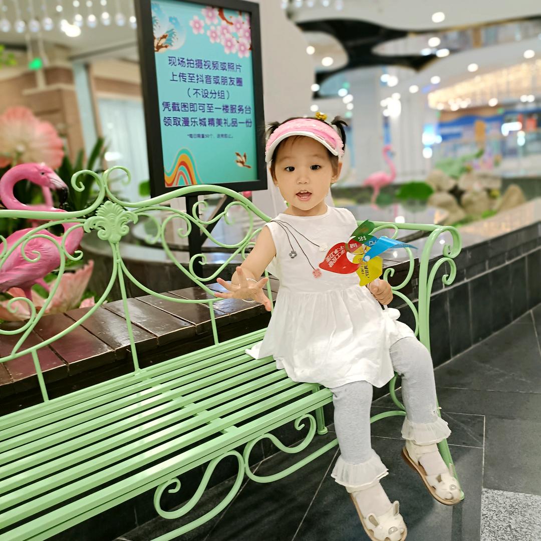 乐吖美食（在橱窗）