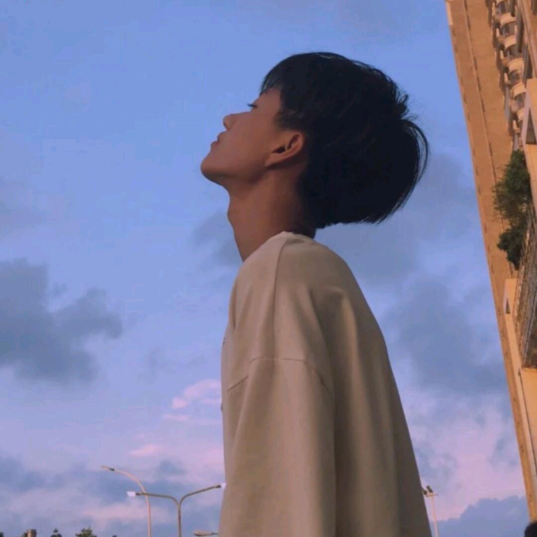 钱来，钱从四面八方来🤑