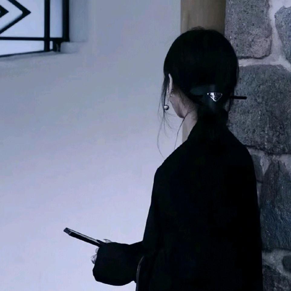 荷塘鱼儿
