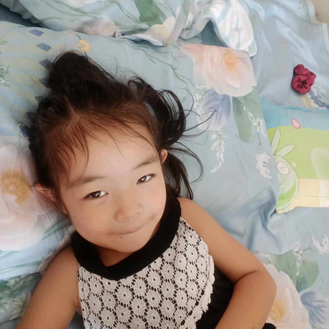专业彩钢钢构喷漆