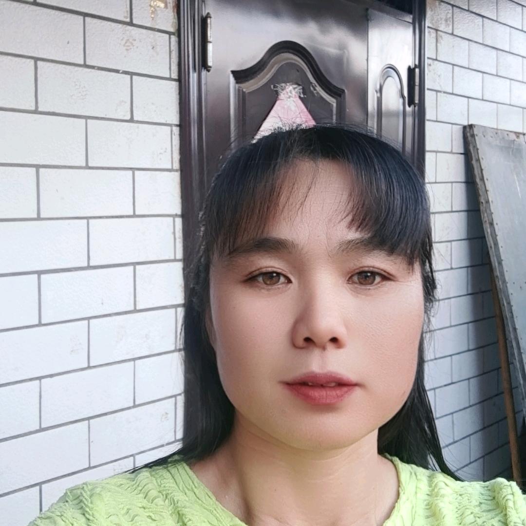 李勤