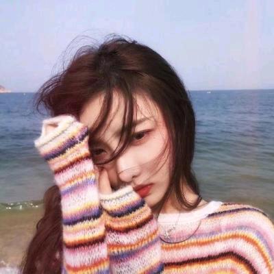 艾落裳70后穿搭