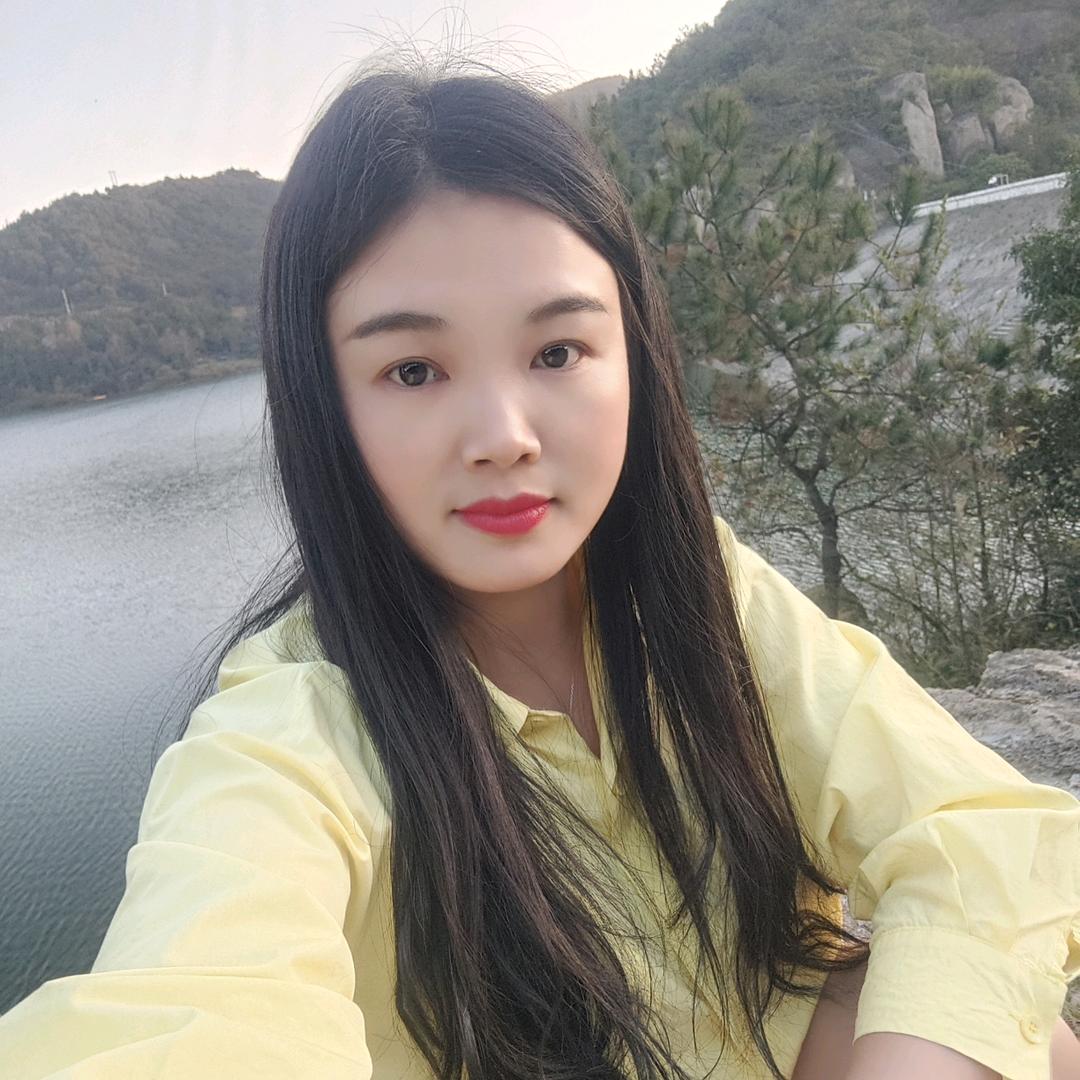 李家大小姐，多多