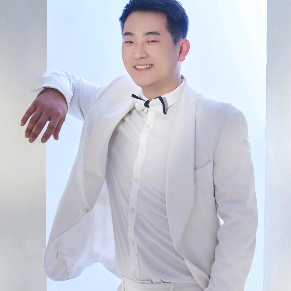 黑A职业贴膜阿果｛快枪，打野｝