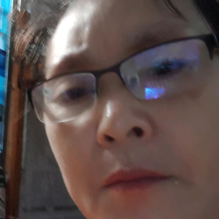 刘梅连