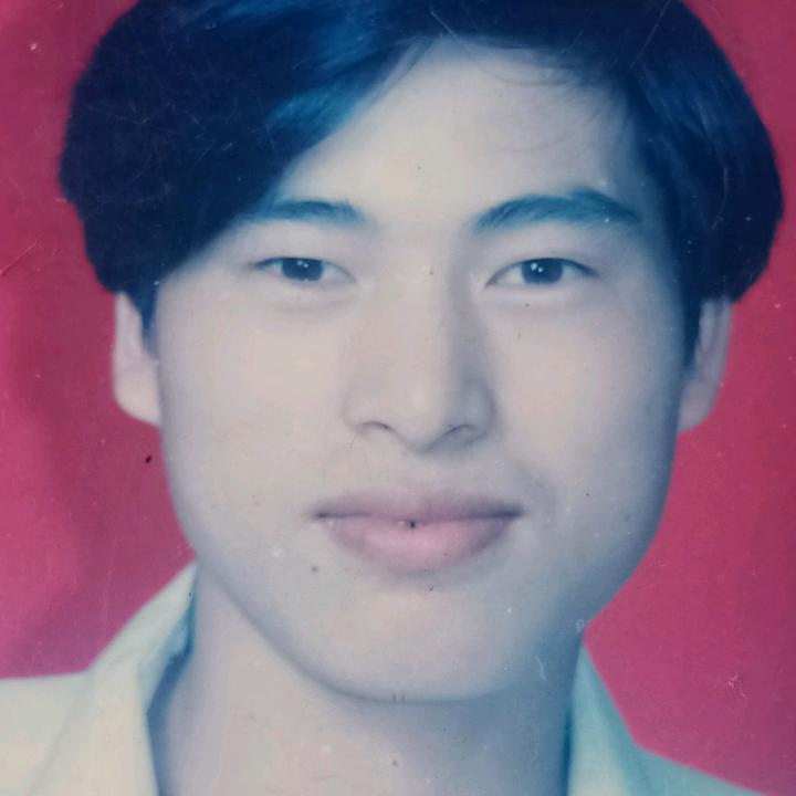 漪奕70后