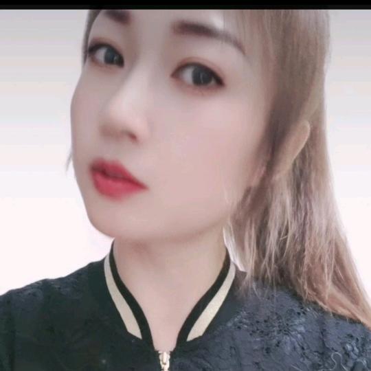 💅多甜小趴菜~专注自己