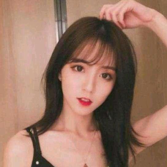 许你一笔墨，绘你倾城颜