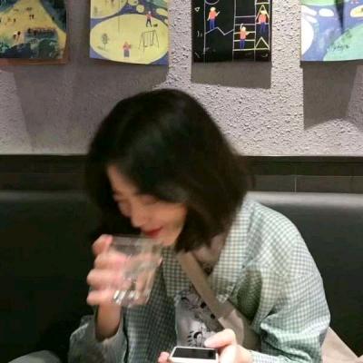 蕊江.