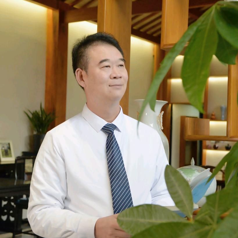 李保红