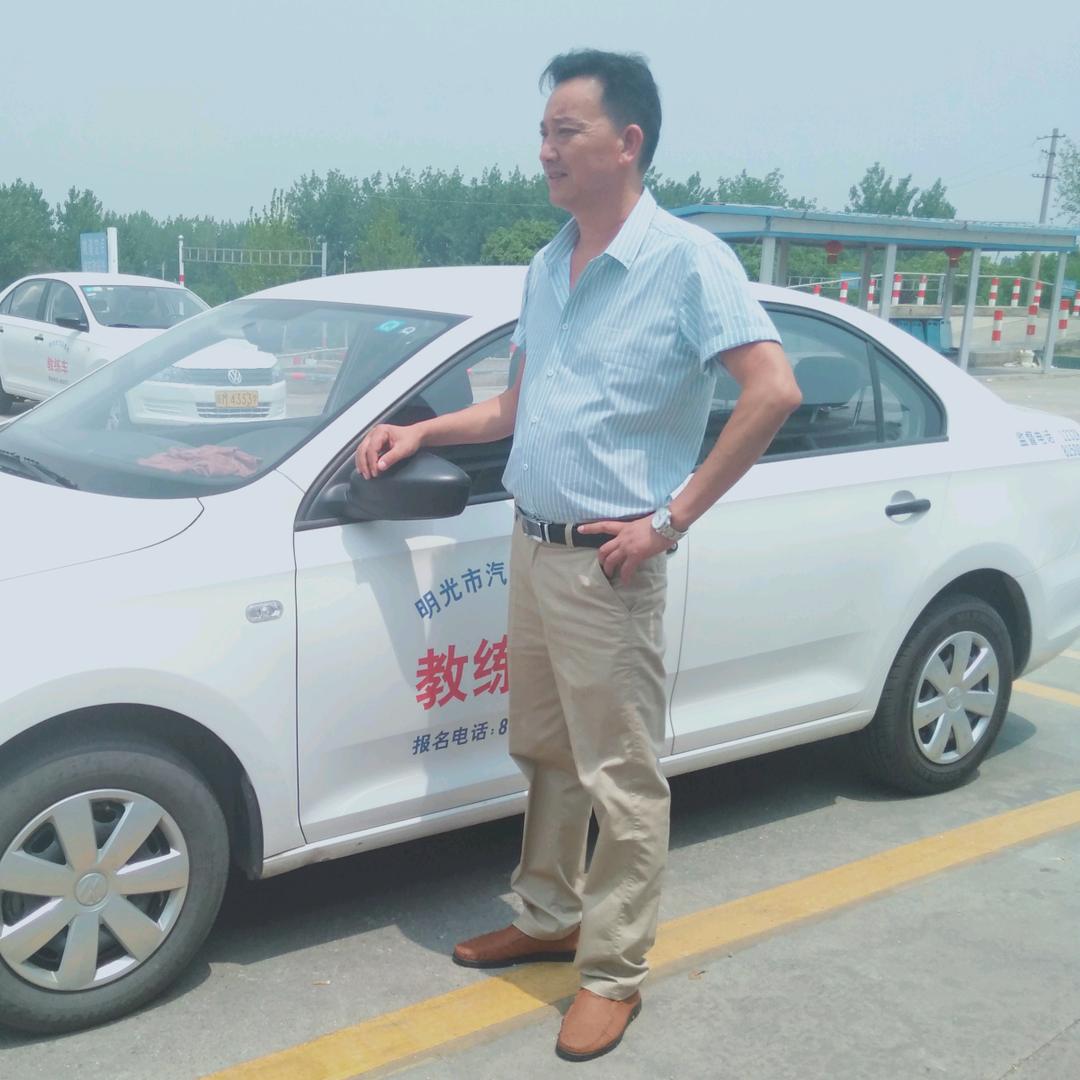 教练员