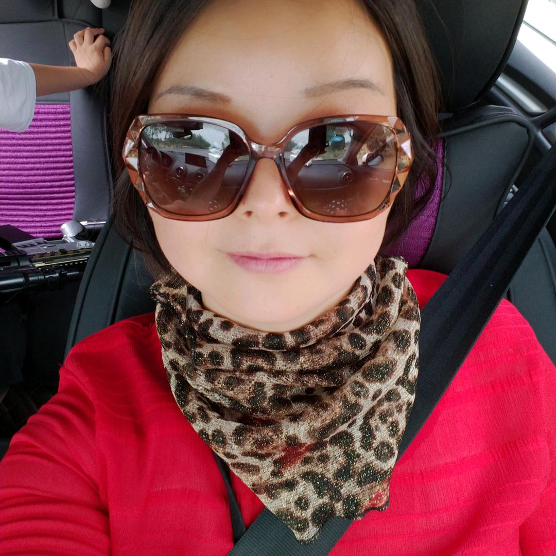 凡不了《商品在橱窗》