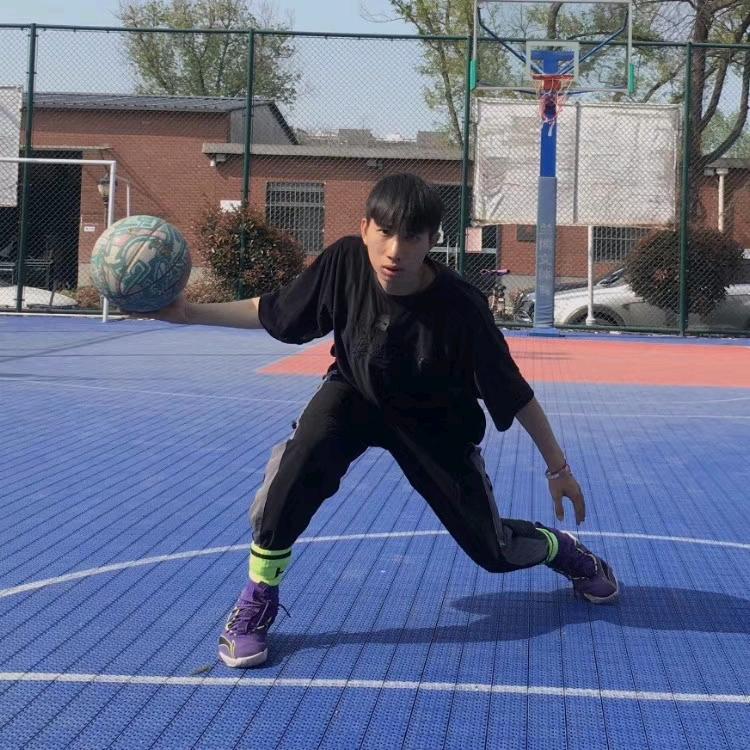 🏀小酷翔