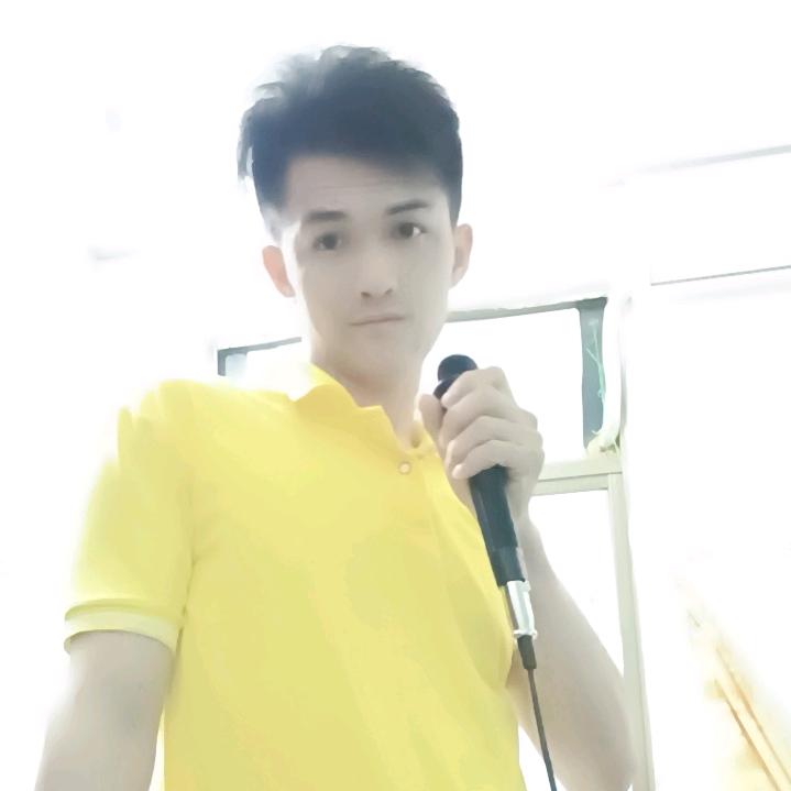 辉辉-爱唱歌