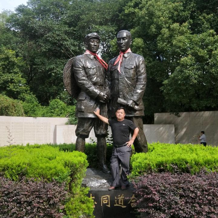 dy81khc7m8d5勇往直前