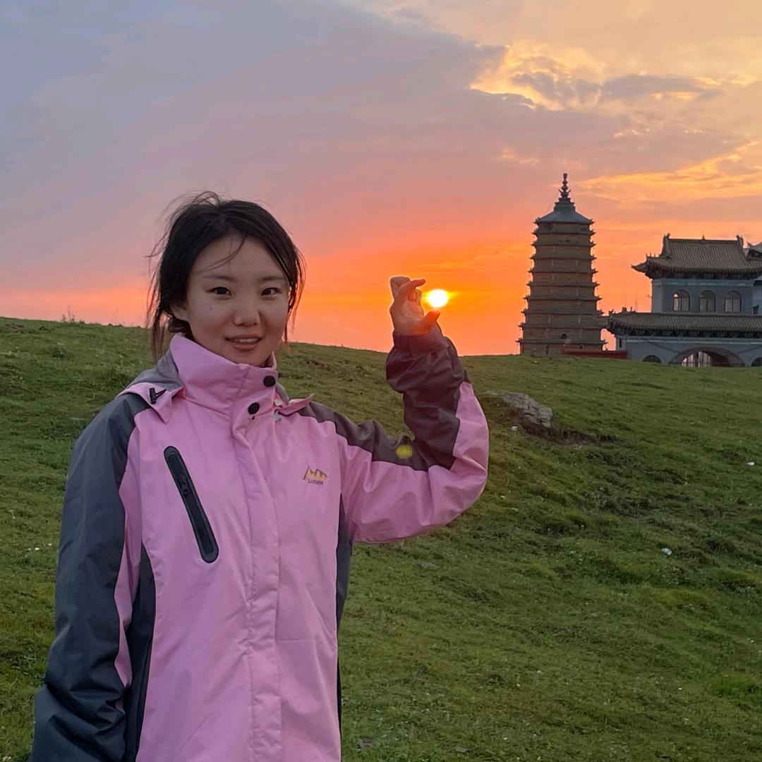 🌈什么味的温馨.