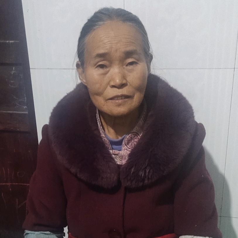 开心奶奶（下午6点48开始直播）