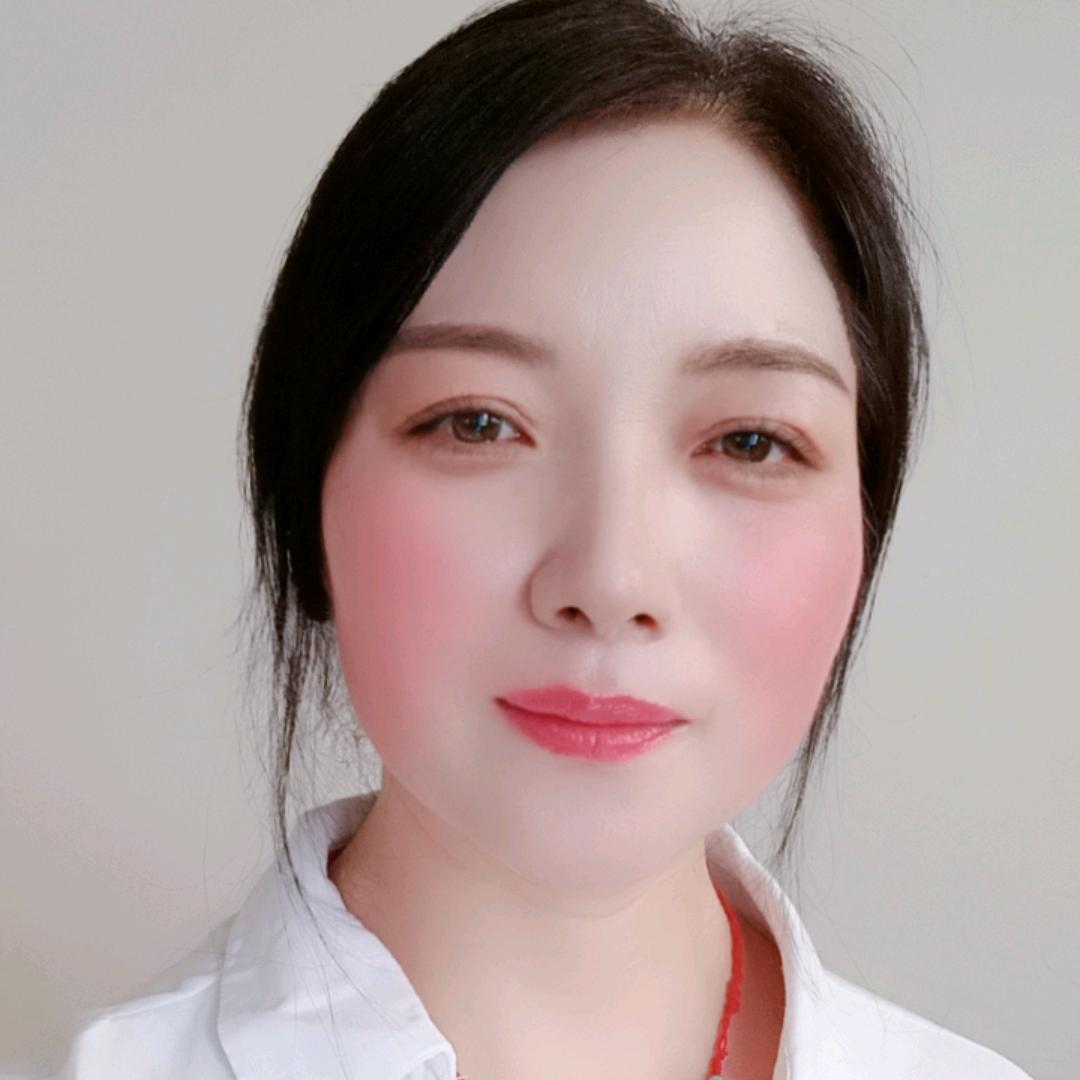 严晨