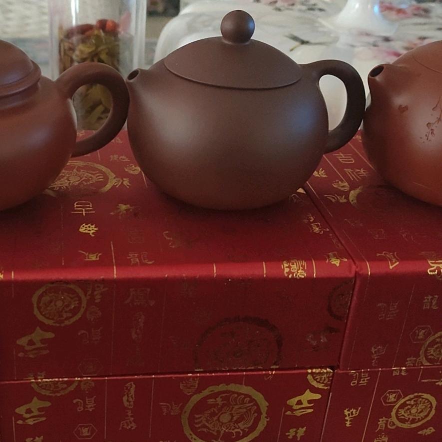 四海皆兄弟，五湖皆朋友