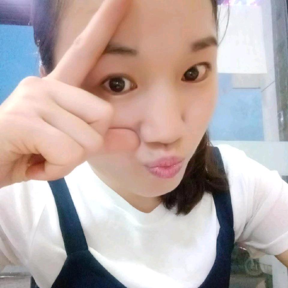 小迷糊🌸 🌸求