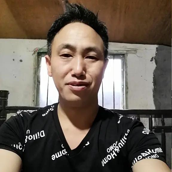 阳光，单身