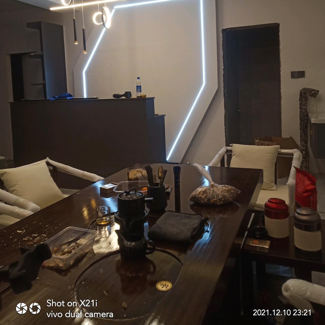 上门贴膜的老杨（手艺人)