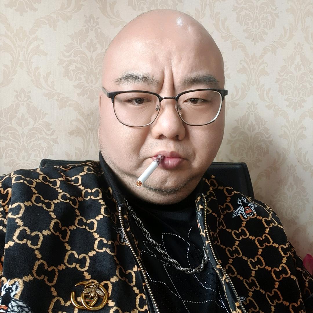 永恒的华哥