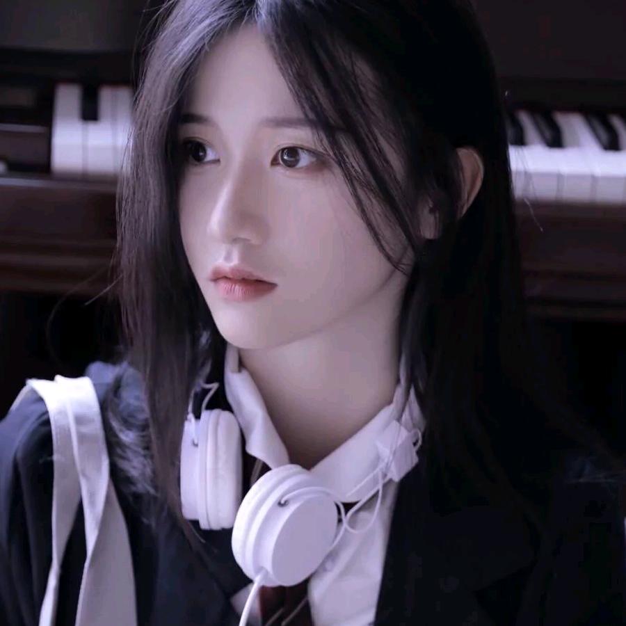 云南哈尼小妹