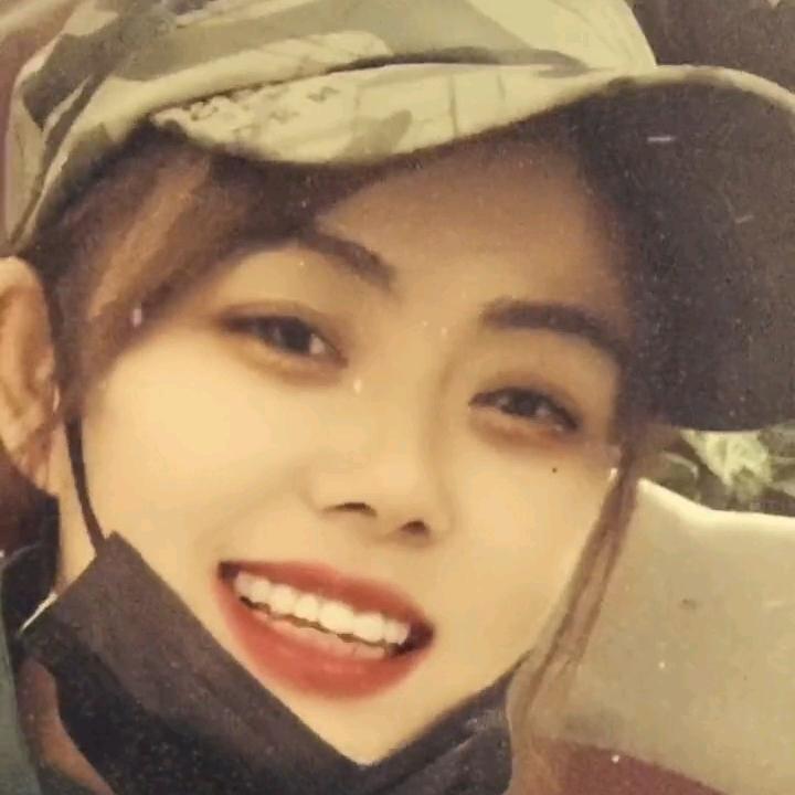 小小的我