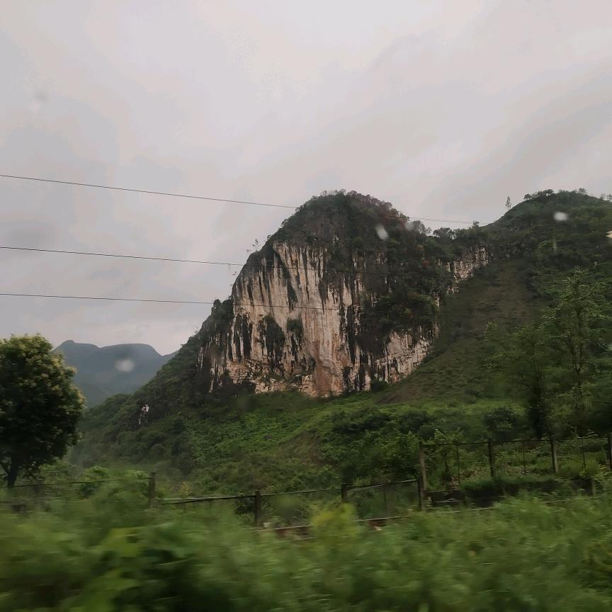 往事不堪回首的人