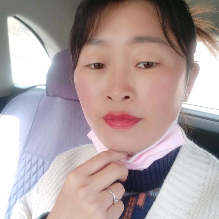 单眼皮女生