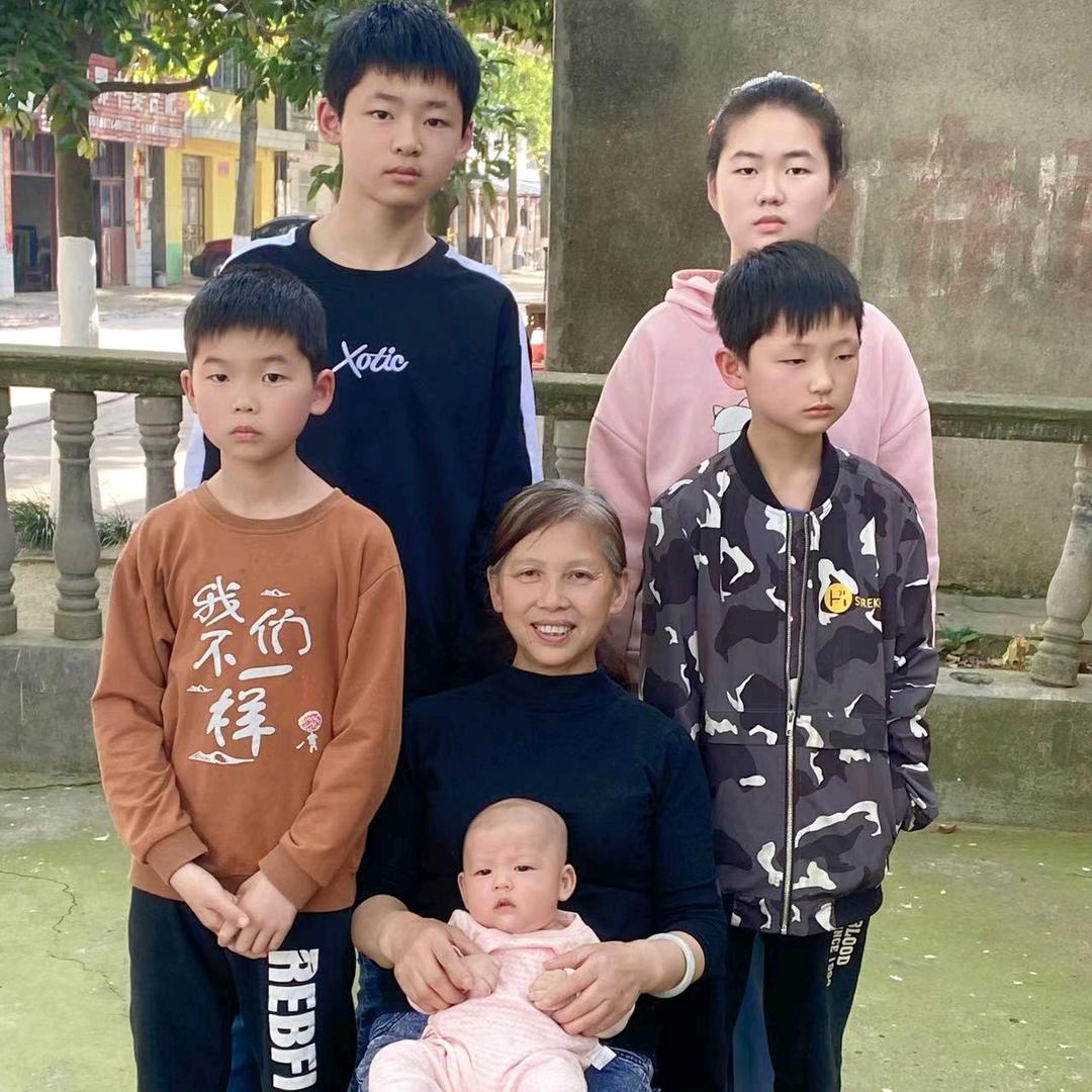 五个孙子的奶奶