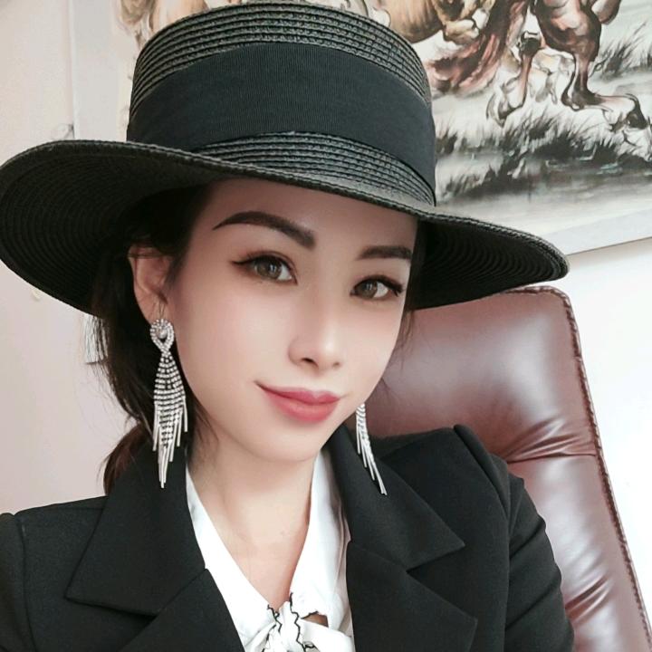 拾光露露🎤