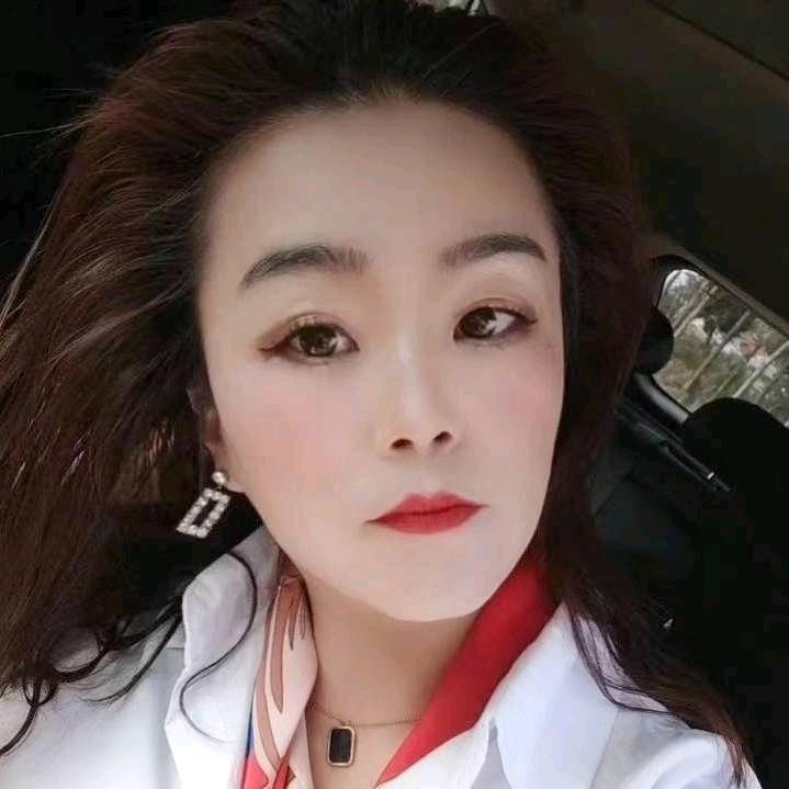 龙游阿蕾汽车广场