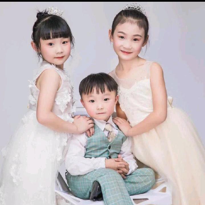 张忆莲