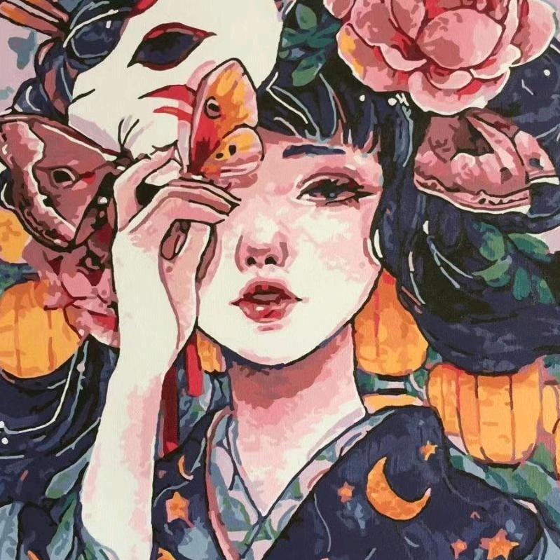 覃五月