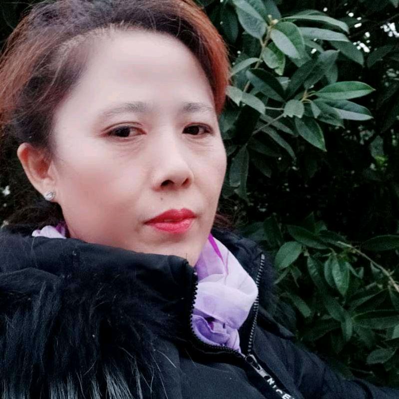 天天开心的张姐