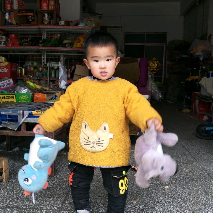 幸福帅气的老可爱。