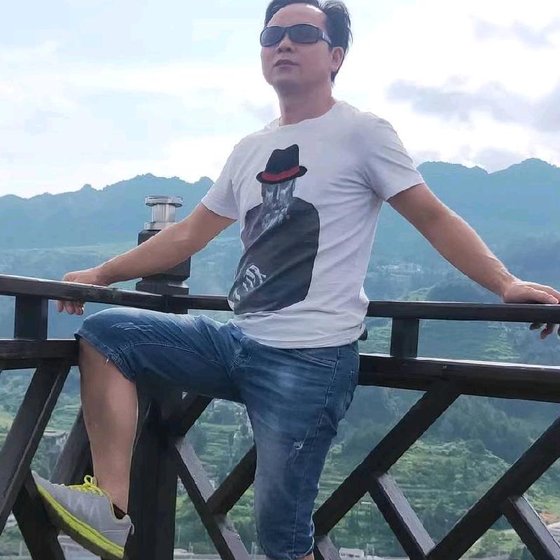 年轻不拽