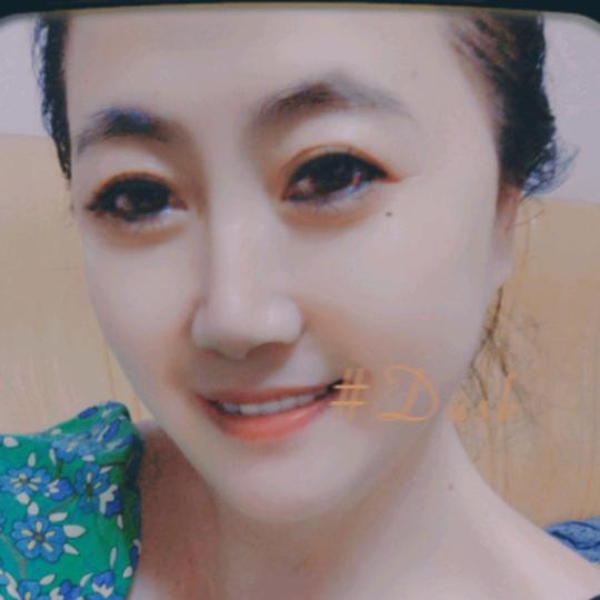红