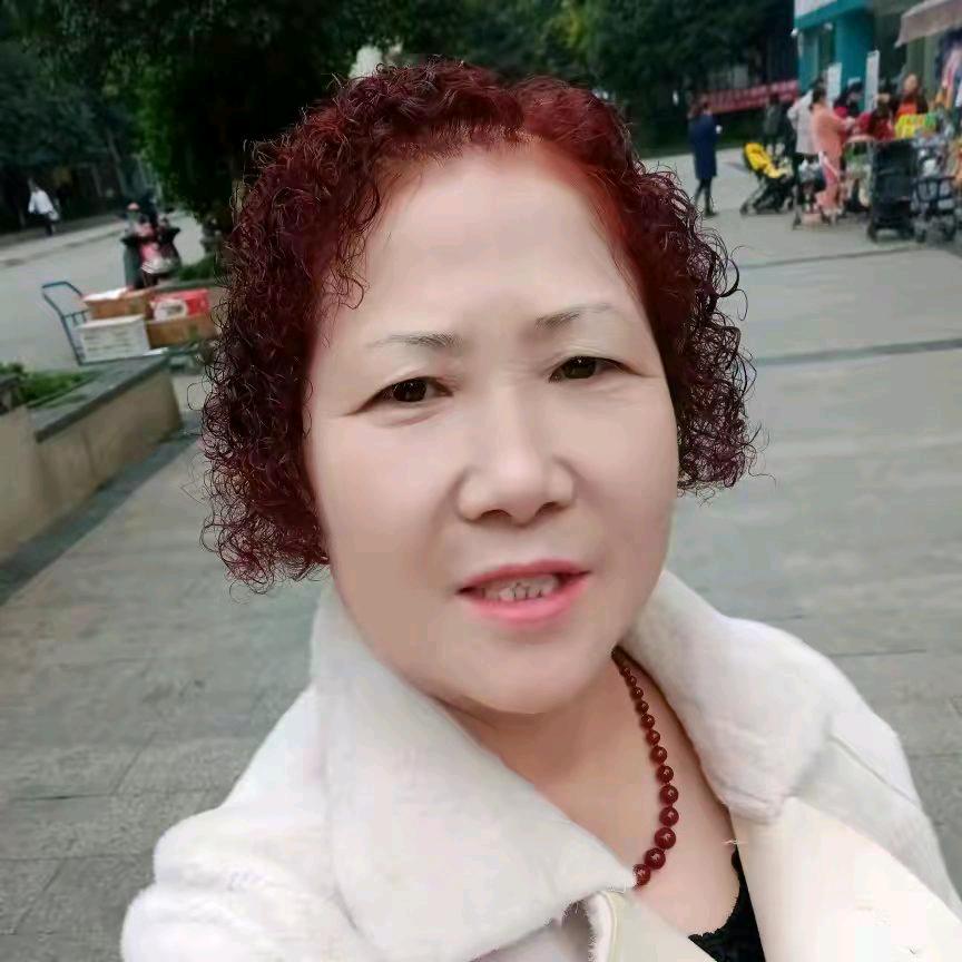 爱兰:小号1（爱兰毎天上午9点直播）